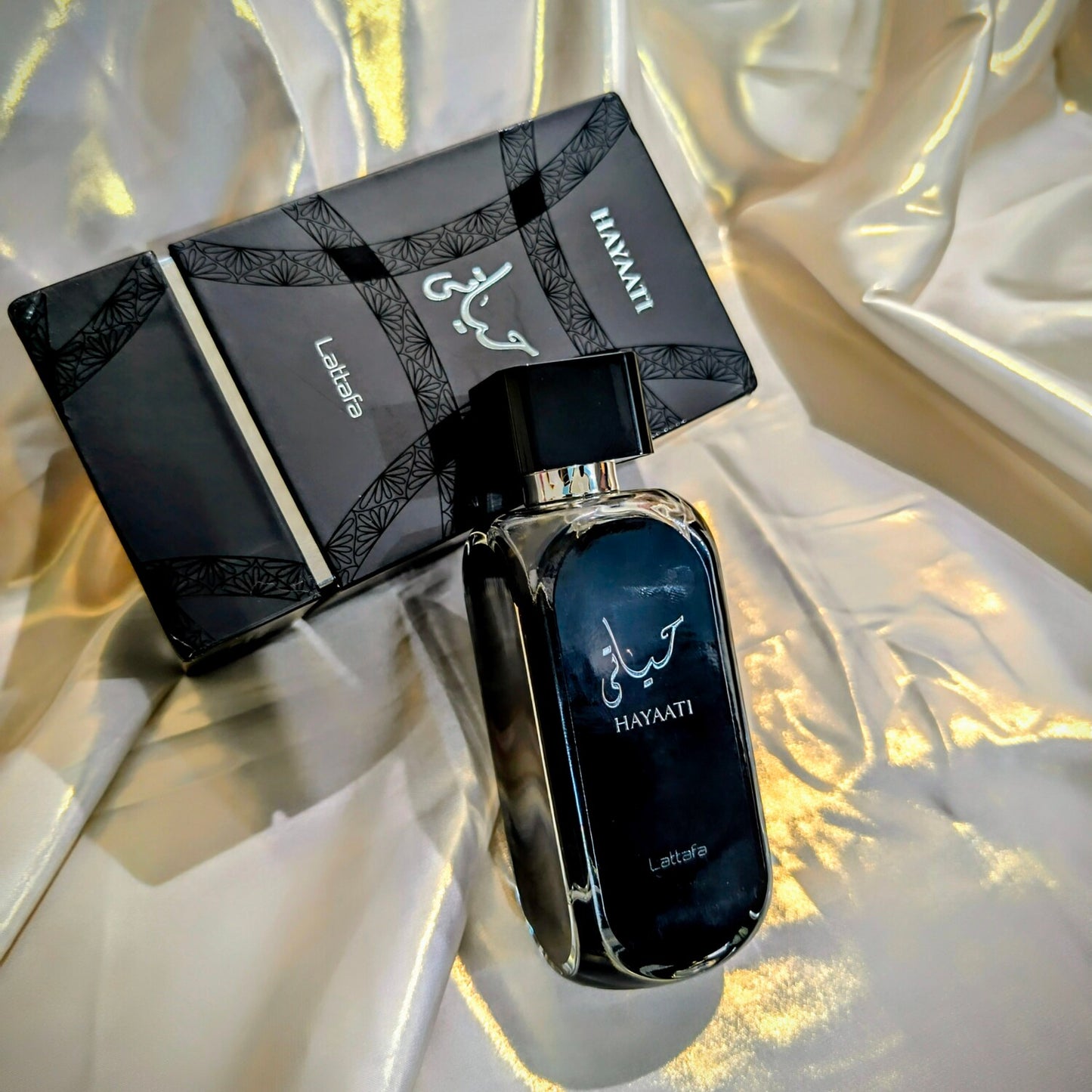 Lattafa Hayaati Black Eau de Parfum 100ml – Woody Spicy Men’s Luxury Fragrance