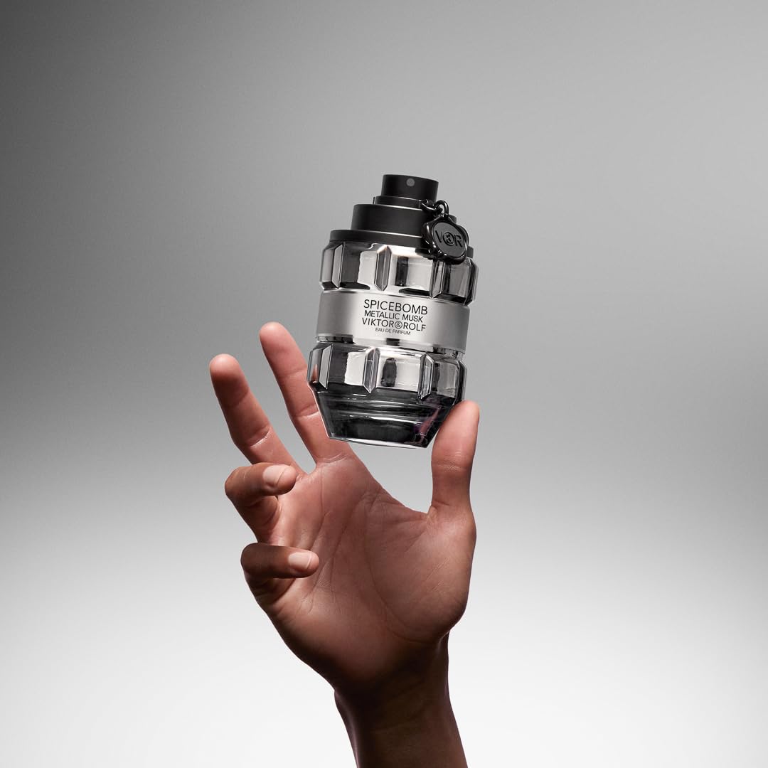 Viktor & Rolf Spicebomb Metallic Musk Eau de Parfum 90ml 3.04 fl oz Intense Musky Woody Men’s Perfume