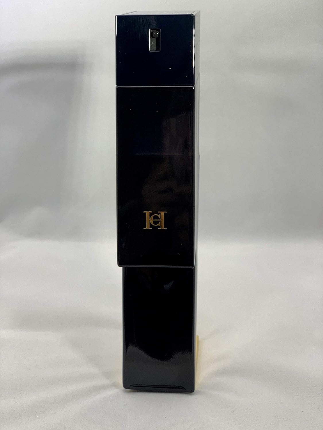 Carolina Herrera Bad Boy Eau de Toilette for Men 100ml – Oriental Spicy Fragrance