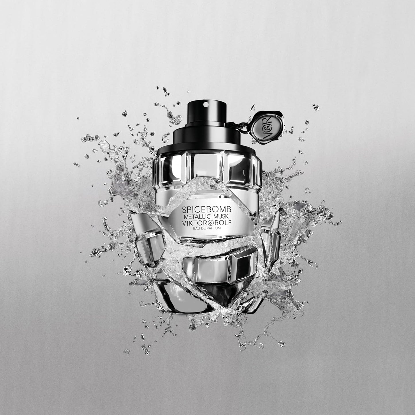 Viktor & Rolf Spicebomb Metallic Musk Eau de Parfum 90ml 3.04 fl oz Intense Musky Woody Men’s Perfume
