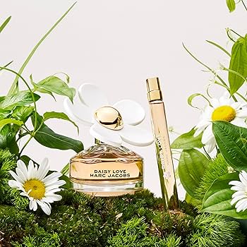 Marc Jacobs Daisy Love Eau de Toilette 100ml 3.4 fl oz Women’s Sweet Floral Fresh Everyday Perfume