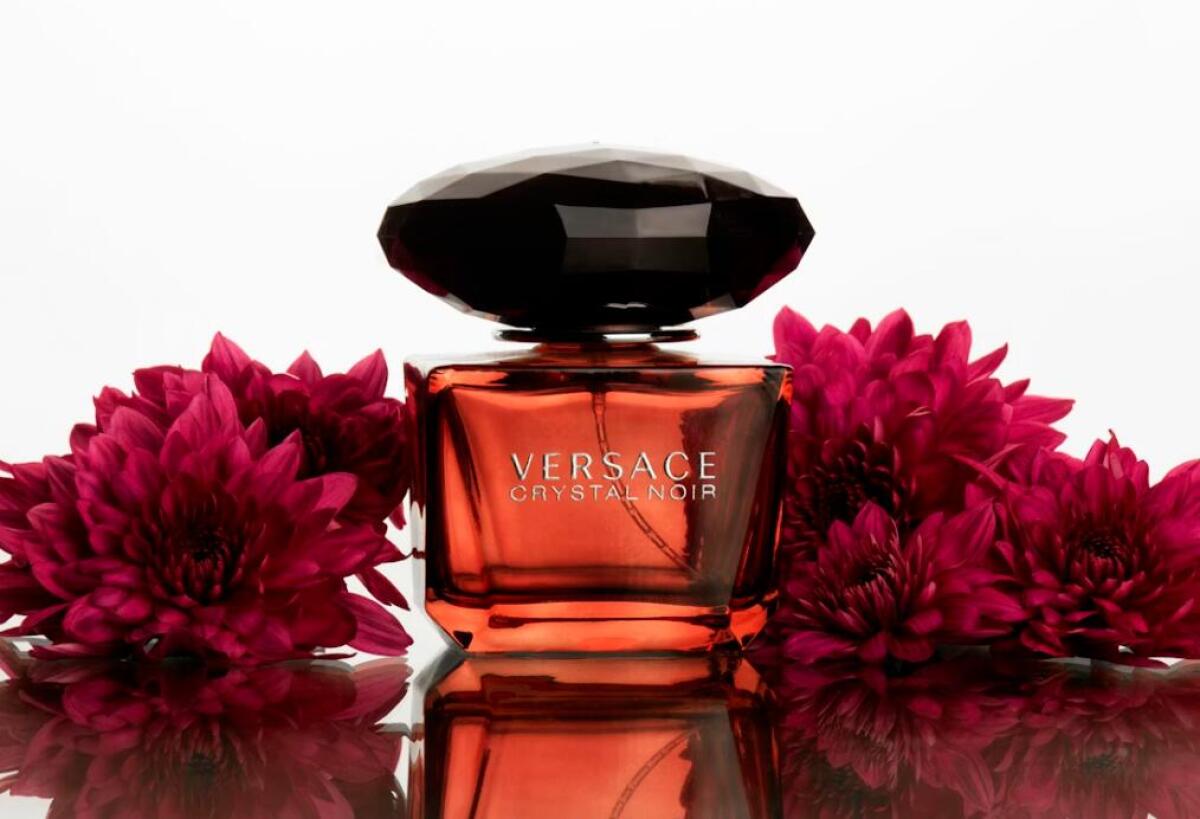 Versace Crystal Noir Eau de Toilette 90ml 3.0 fl oz Women’s Spicy Floral Oriental Luxury Perfume
