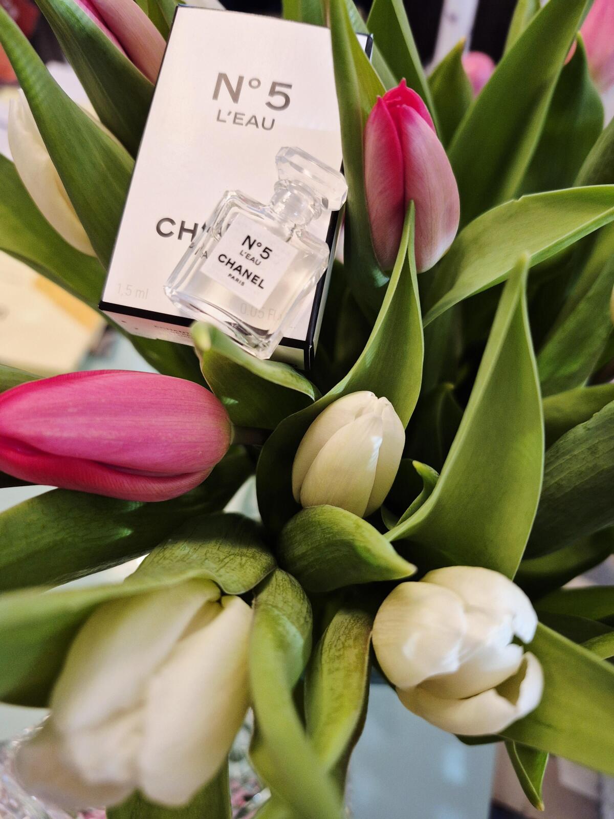 Chanel No.5 L’Eau Eau de Toilette for Women 100ml – Fresh Floral Citrus Luxury Fragrance