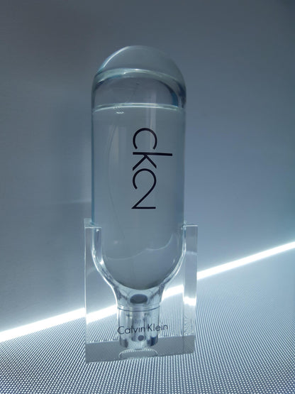 Calvin Klein CK2 Eau de Toilette 100ml – Fresh Woody Aromatic Unisex Fragrance
