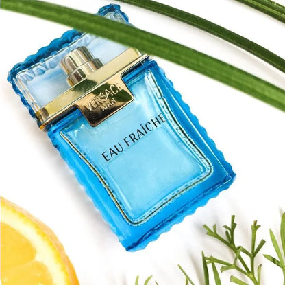 Versace Man Eau Fraiche Eau de Toilette for Men 100ml – Fresh Aquatic Citrus Fragrance
