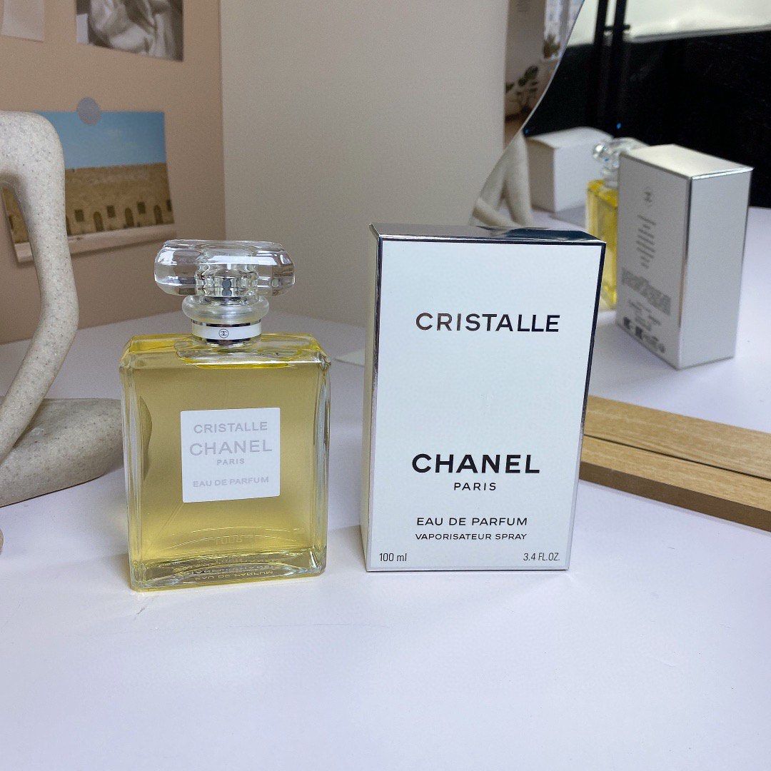 Chanel Cristalle Eau de Parfum for Women 100ml – Fresh Green Floral Luxury Fragrance