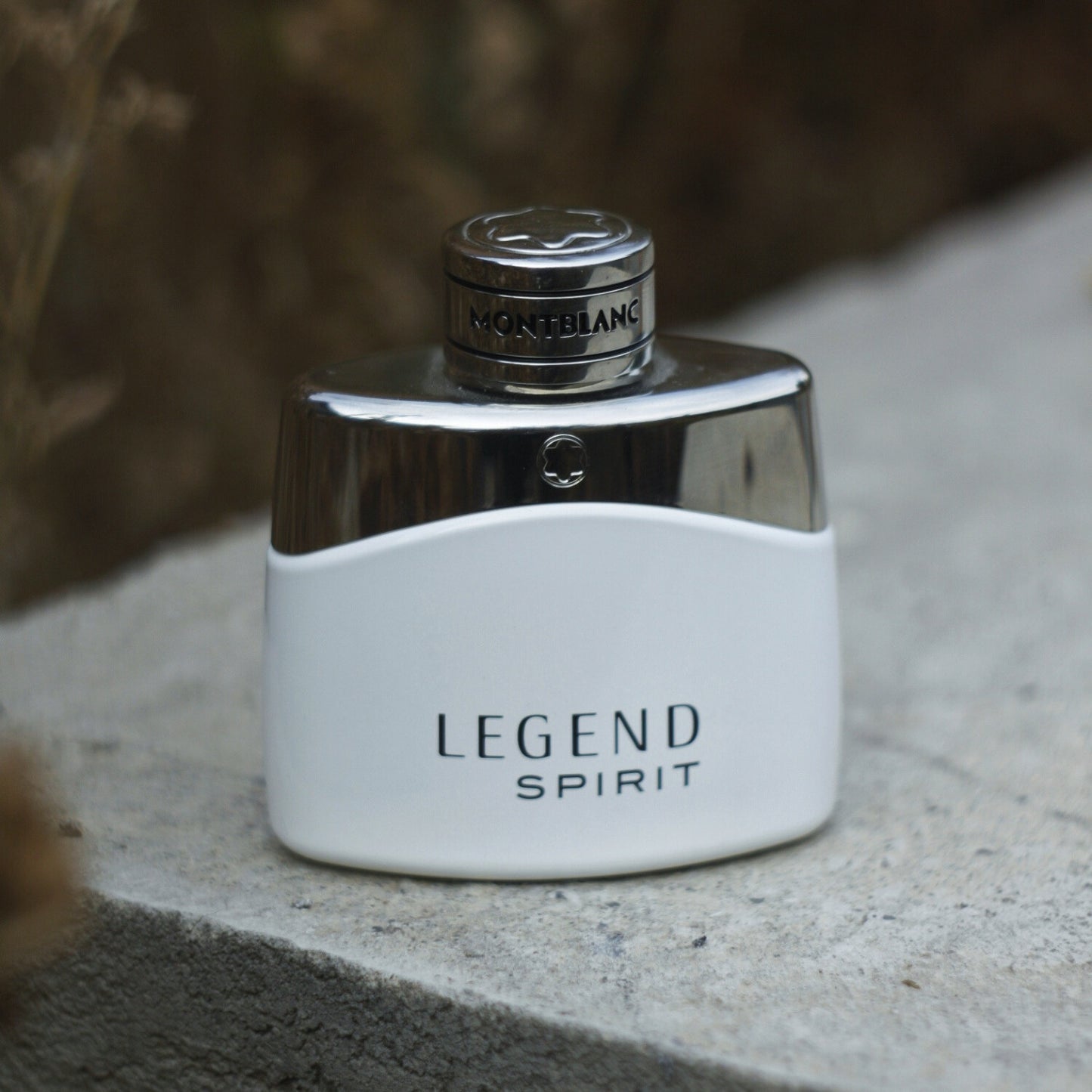 Montblanc Legend Spirit Eau de Toilette for Men 100ml – Fresh Woody Aromatic Fragrance