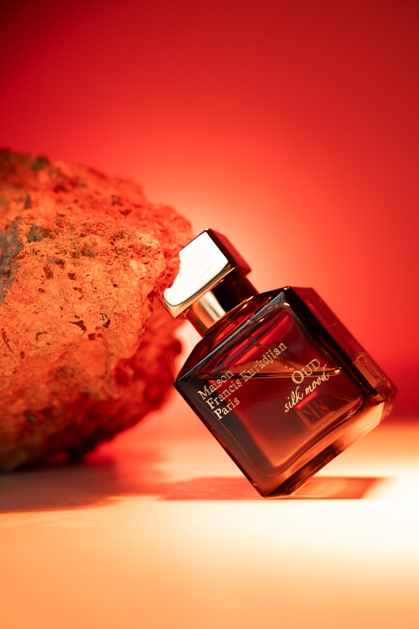 Maison Francis Kurkdjian Oud Silk Mood Eau de Parfum 70ml – Floral Oud Luxury Unisex Fragrance